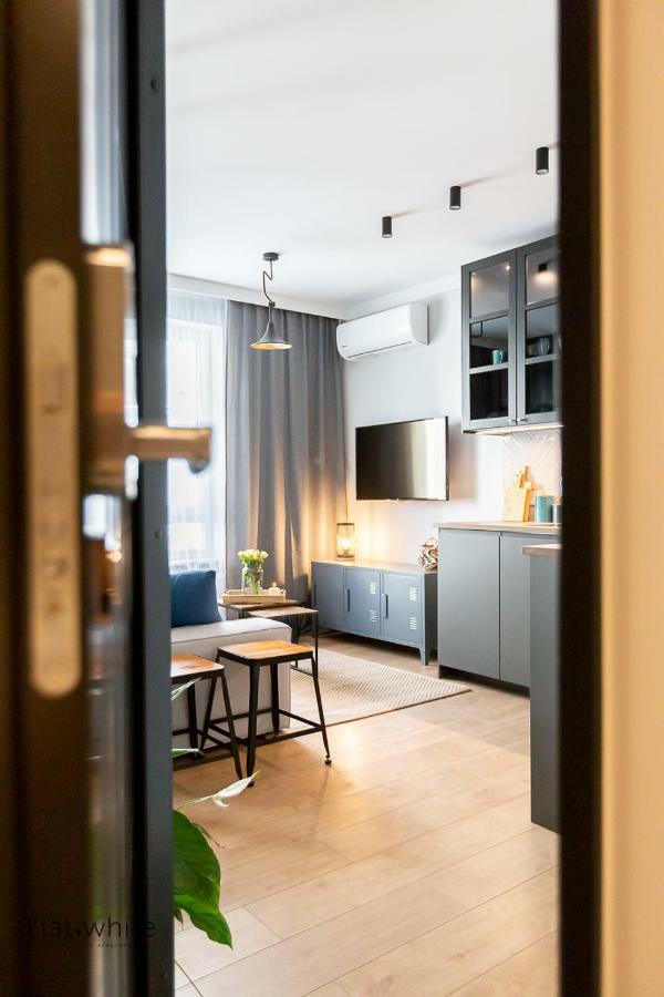 Apartamenty Flat White Obywatelska 47Ab Зелёна-Гура Экстерьер фото